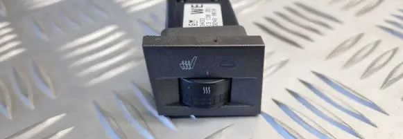 Opel Vectra C Seat heating switch 13138251 32429810