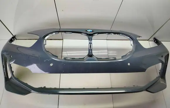 BMW 1 F40 Front bumper 51118070928