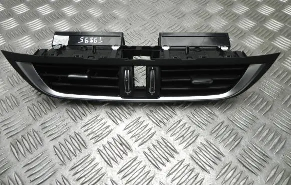 Alfa Romeo Stelvio Rear air vent grill 1561257890 T9995