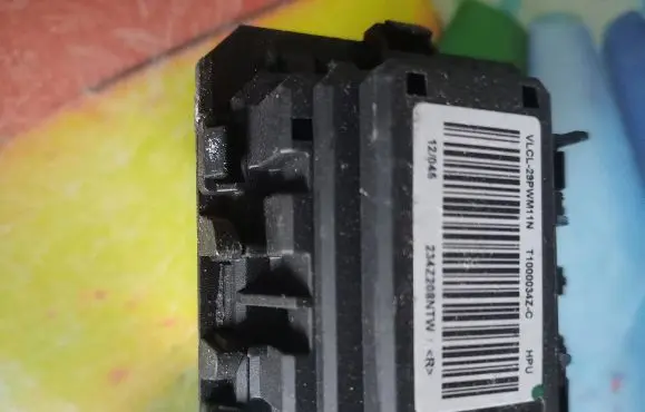 Peugeot 308 Heater blower motor/fan resistor t1000034zc