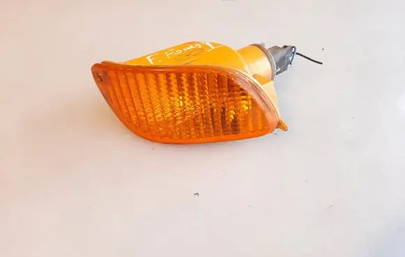 Ford Focus Front indicator light ASYXS4X13368A