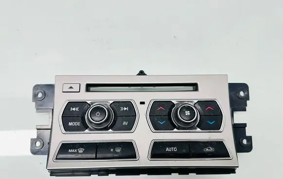 Jaguar XF X250 Climate control unit CX2318C858DD J6R3A