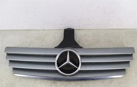 Mercedes-Benz C AMG W203 Front bumper upper radiator grill A2038800383