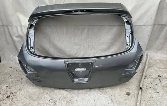 Opel Astra J Tailgate/trunk/boot lid