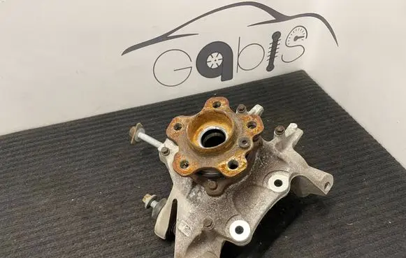 BMW 6 G32 Gran Turismo Rear wheel hub 6867268 621654 6866977