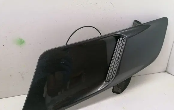 Ford Mustang V Bonnet/hood grill FR3B16C928