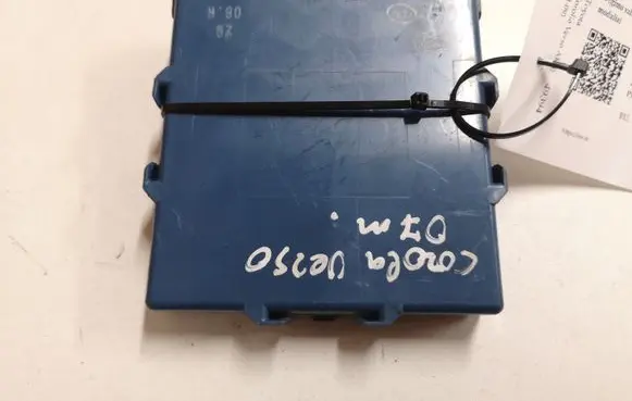 Toyota Corolla Verso AR10 Combustion control unit/module 896180F020 MB1238009021
