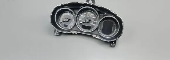 Speedometer (instrument cluster)