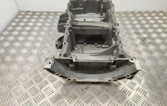 Mercedes-Benz GLC X253 C253 Oil sump A2740140202 A2740100313