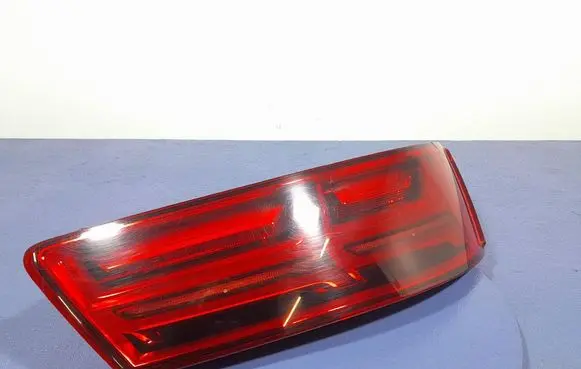 Audi Q7 4L Rear/tail lights 4M0945094M