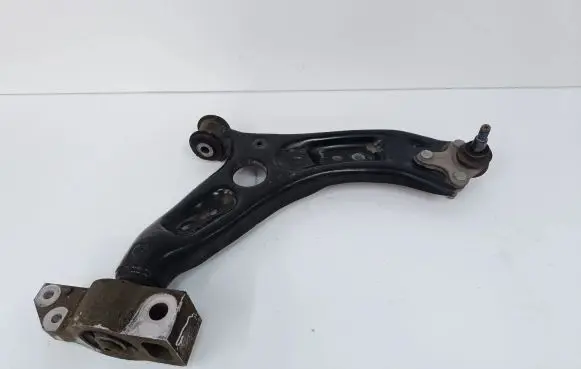 Volkswagen Tiguan Front lower control arm/wishbone 1K0407166C