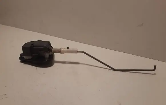 Audi A4 S4 B6 8E 8H Tailgate boot lock/latch motor 8E9827833