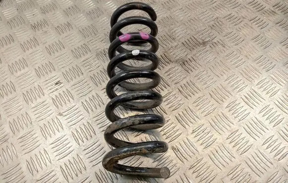Mercedes-Benz C W204 Rear coil spring
