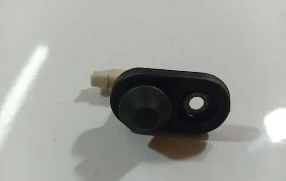 Toyota Avensis Verso Front door sensor coupe 