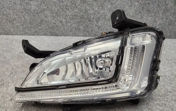 Hyundai Tucson TL Front fog light TUCSONIIILIFTSCZ1