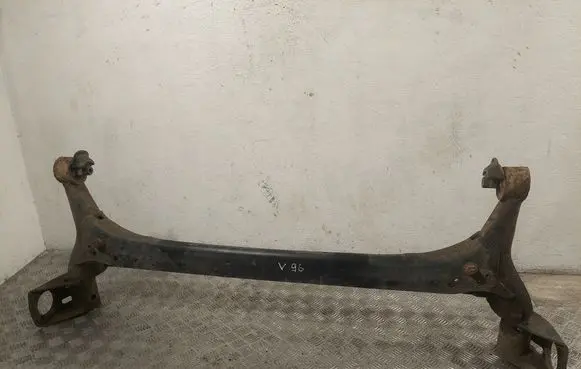 Toyota Corolla Verso AR10 Rear axle beam 421100F010