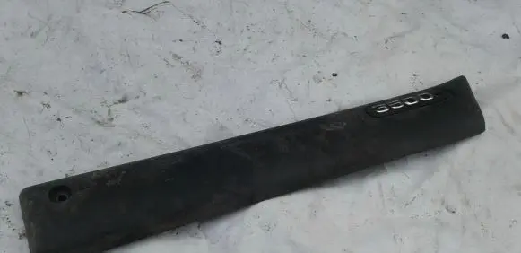 Opel Movano A Front door trim (molding) 7701692581