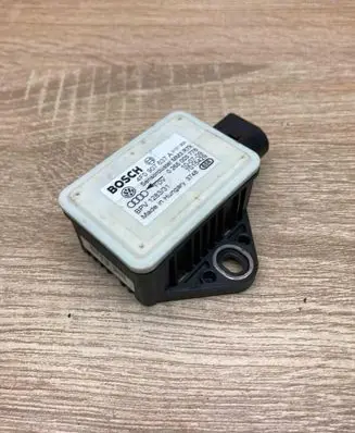 Audi A6 S6 C6 4F ESP acceleration yaw rate sensor 4F0907637A 0265005776