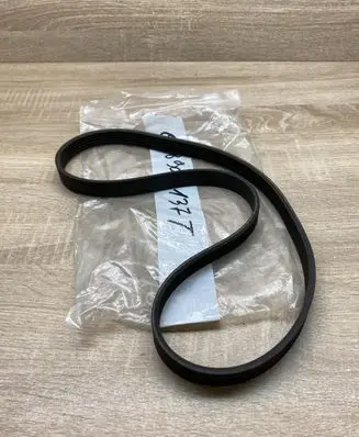 Volkswagen Touran I Alternator belt 028903137T