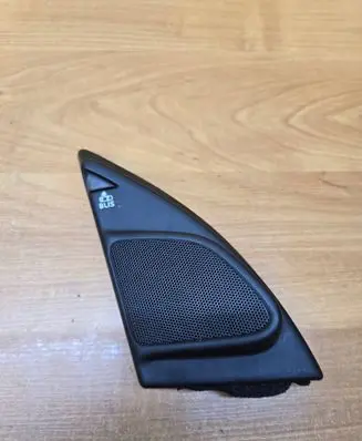Volvo XC60 Front door high frequency speaker 30781067