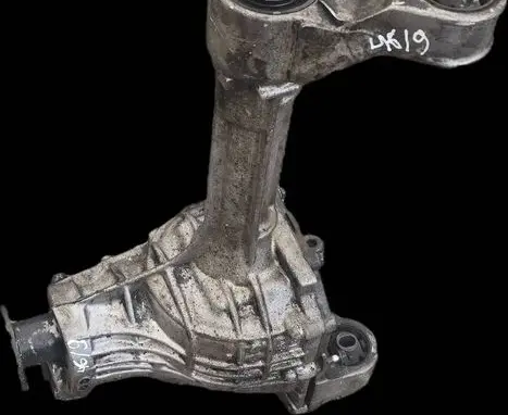 Nissan Navara D40 Front differential 