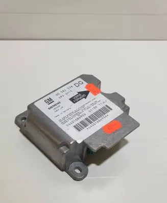 Opel Zafira A Airbag control unit/module 90582536 1923594 DGS01686956