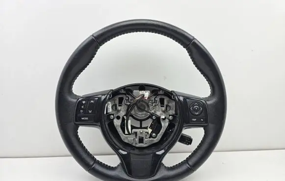 Toyota Yaris Steering wheel 310374599B 451000D90