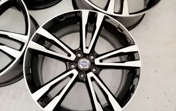 Volvo XC60 R19 alloy rim 31381536