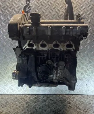Volkswagen Golf IV Engine