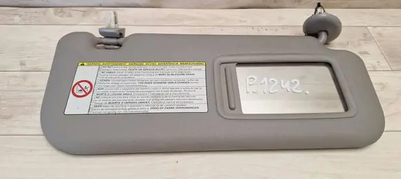 Toyota Yaris Sun visor 