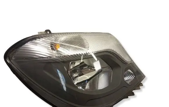 Mercedes-Benz Sprinter W906 Headlight/headlamp A9068202661 1EJ01103004 10300400209310