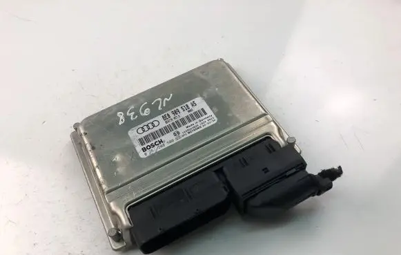 Audi A4 S4 B7 8E 8H Engine control unit/module ECU 8E0909518AS 0261208500