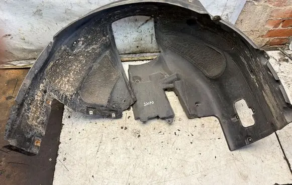 BMW 3 E46 Front wheel arch liner splash guards
