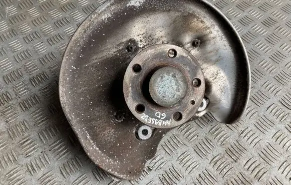Audi A4 S4 B9 Rear wheel hub 8W0505432P
