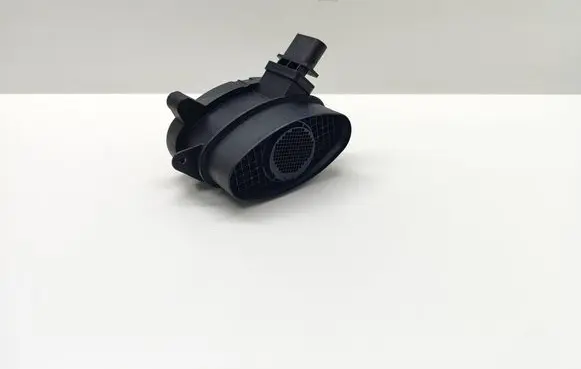 BMW 5 E60 E61 Mass air flow meter 7788744 77887440 136277887440