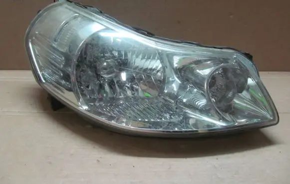 Suzuki SX4 Headlight/headlamp 10016684