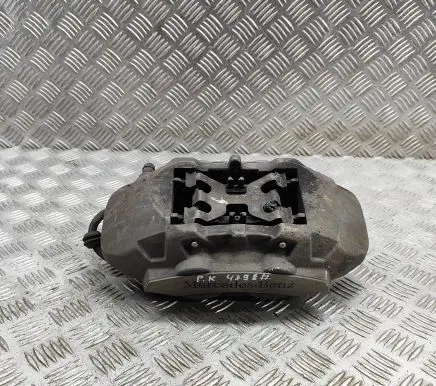 Mercedes-Benz GLC X253 C253 Front brake caliper A0004210000