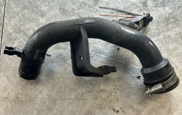Nissan Micra Air intake duct part
