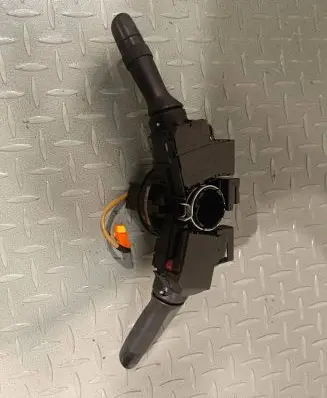Toyota Yaris Indicator stalk