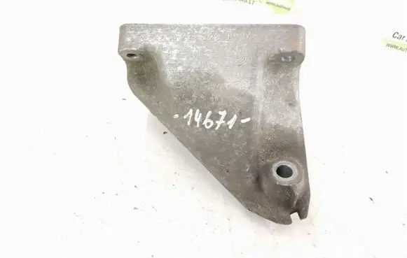 Mercedes-Benz CLK A209 C209 Engine mounting bracket A2722230904 2722230904