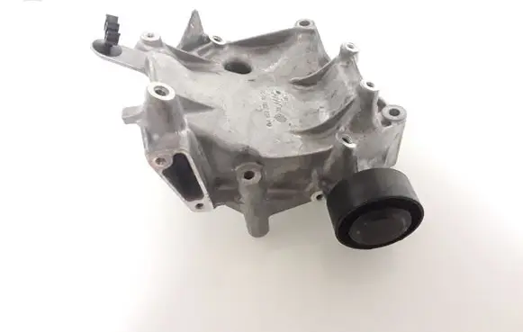 Mercedes-Benz GLC X253 C253 Engine mounting bracket A6512340339