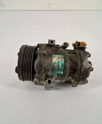 Opel Meriva A Air conditioning (A/C) compressor (pump) 24421642