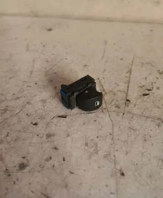 BMW 5 E60 E61 Electric window control switch 9113773
