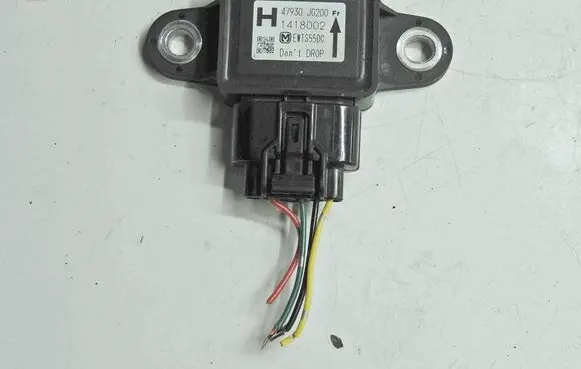 Nissan Leaf I (ZE0) ESP acceleration yaw rate sensor 47930JG200 1418002 EWTS55DC