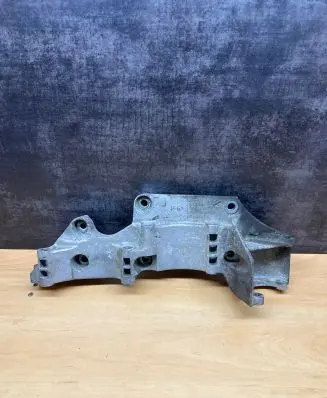 Volkswagen Golf IV Engine mounting bracket 06A903143P