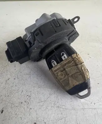 Volvo V50 Ignition lock 31252481 082330109 WFS125V0