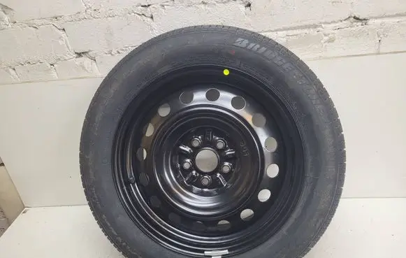 Toyota Avensis T250 R16 steel rim 2160612