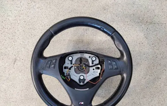 BMW X1 E84 Steering wheel 