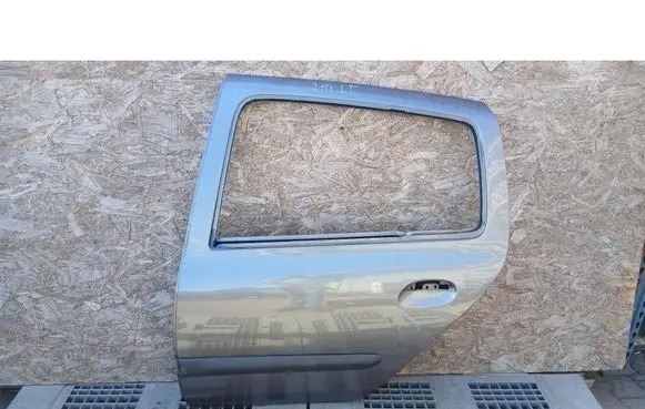 Renault Clio II Rear door 