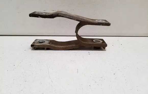 Volvo XC60 Engine mounting bracket 31339951